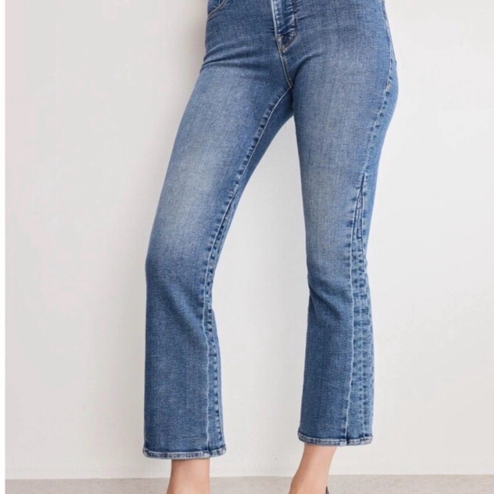 NWOT Good American Women's Good Legs Crop Mini Boot Cut Blue Jeans Size 10/30